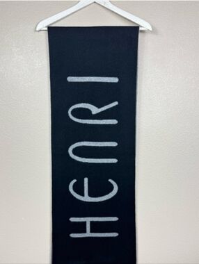 HENRI BENDEL Logo 100% Cashmere Scarf in Black & Gray Extra Long Double Sided